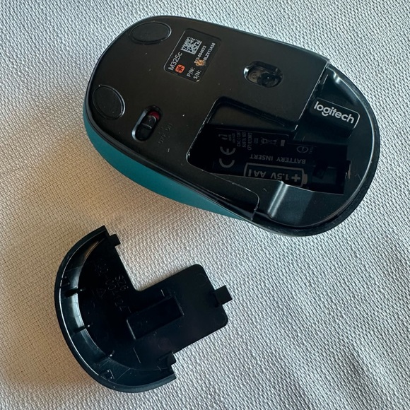 4/$16 📚 Logitech M325c Wireless Optical Mouse Teal Zigzag - Picture 7 of 11